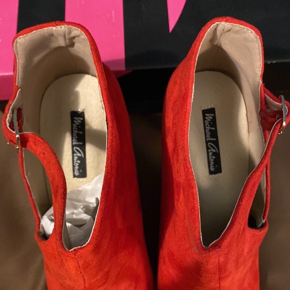 NEW MICHAEL ANTONIO RED LUXX MICROFIBER BOOTIE HEELS SIZE 10 - Picture 4 of 7
